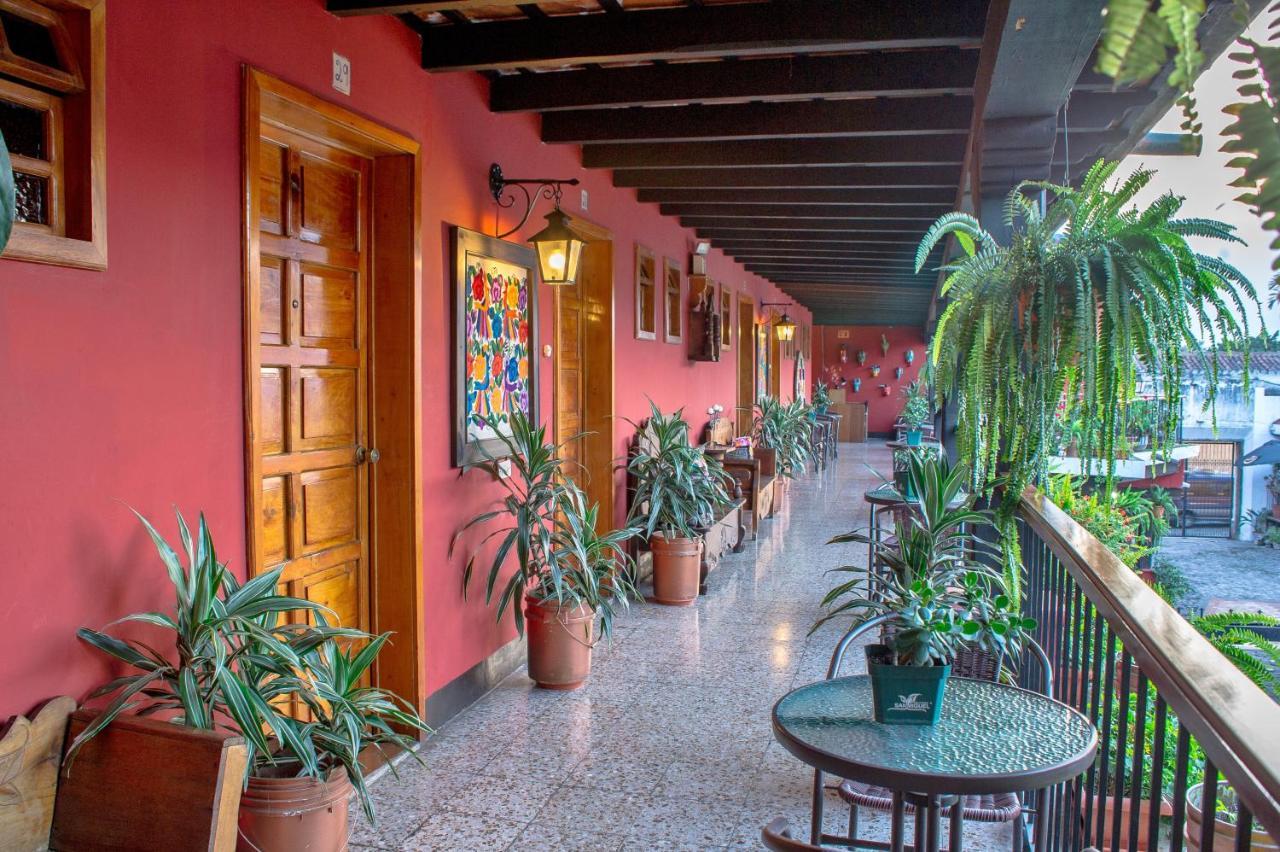 Hotel Panchoy By Ahs Antigua Buitenkant foto